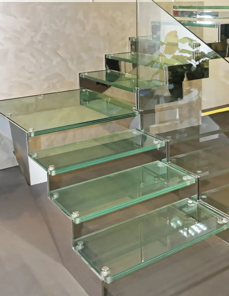 Instalación de estructuras de Cristal Templado en Irapuato