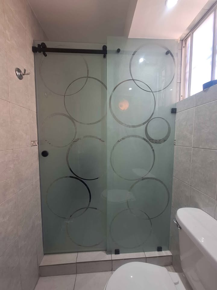 Canceles de vidrio templado en Irapuato